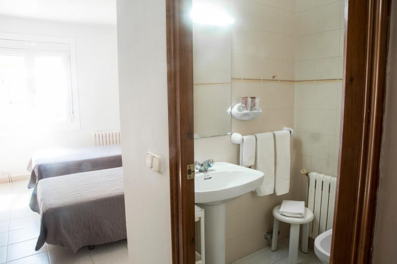 Turo De L'Home Санта-Мария-де-Палаутордера Экстерьер фото